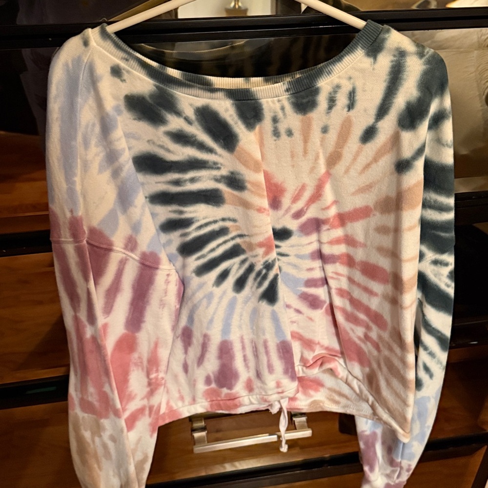 Lucky Brand Tie-Dye Long Sleeve Sweatshirt